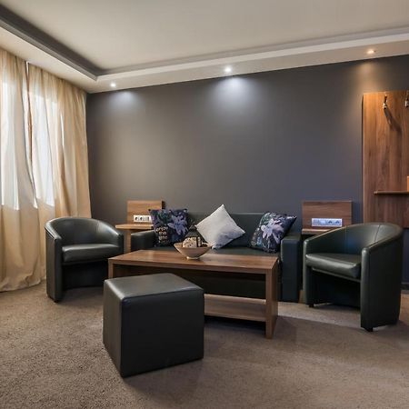 Hotel Calipso Hotel Софія Екстер'єр фото