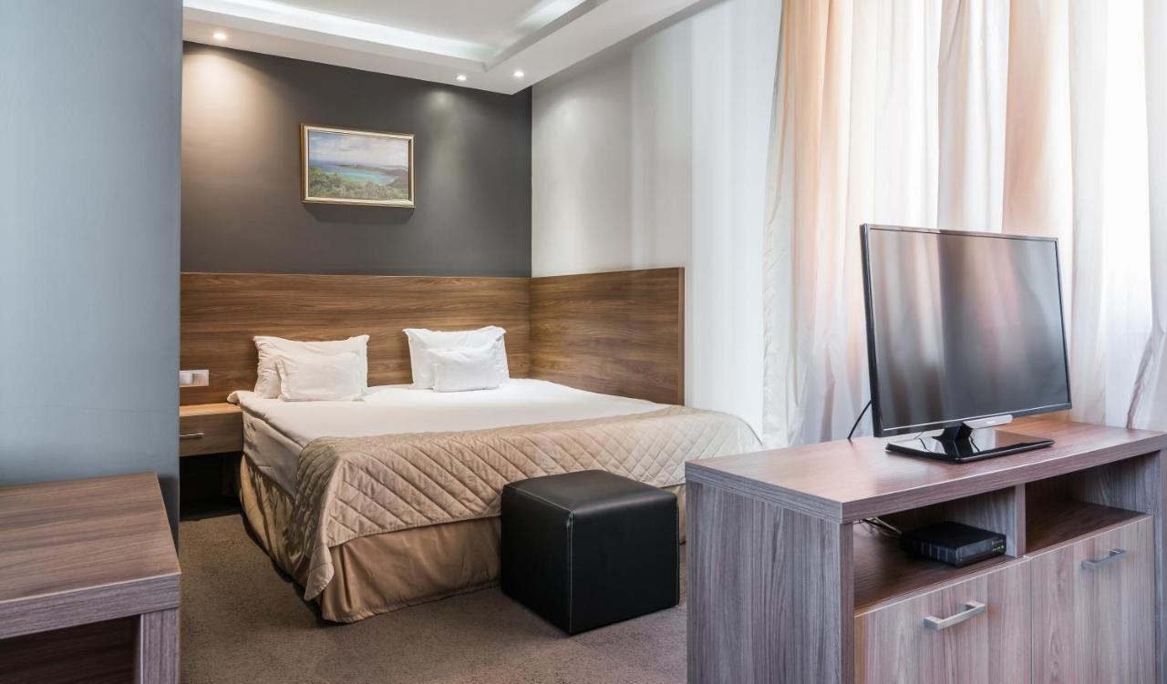 Hotel Calipso Hotel Софія Екстер'єр фото