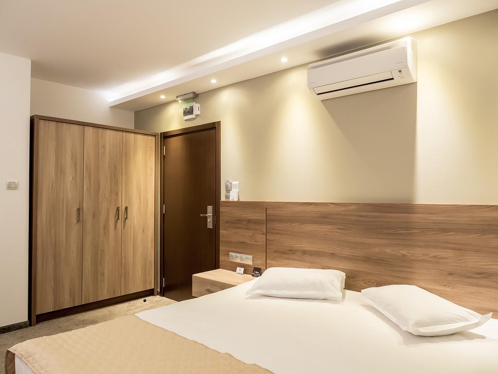 Hotel Calipso Hotel Софія Екстер'єр фото