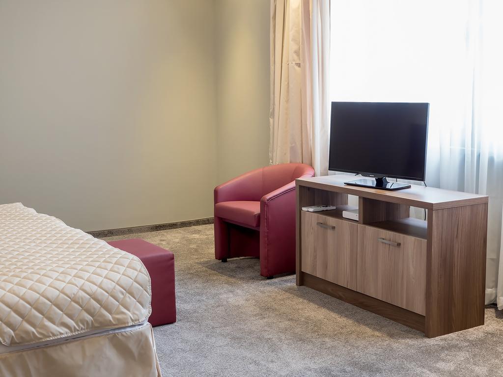 Hotel Calipso Hotel Софія Екстер'єр фото